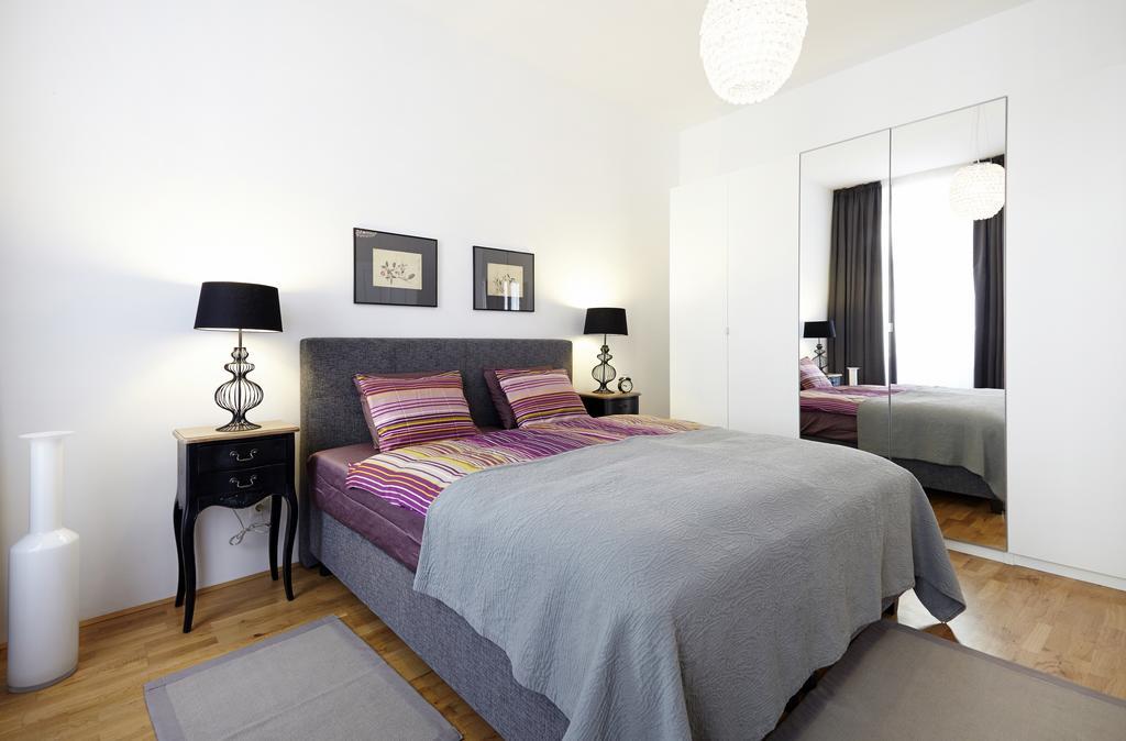 Apartment Theresiengasse Vienna Room photo